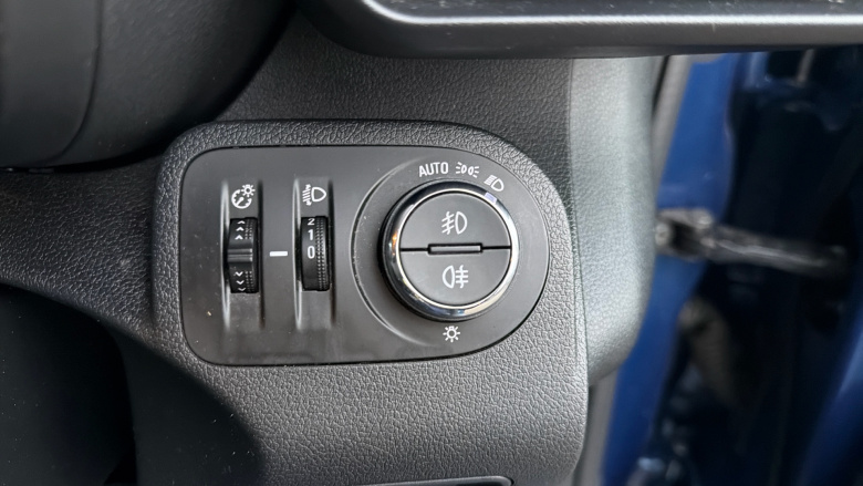 Vauxhall Combo Life 1.5 Turbo D 130 SE 5dr Diesel Estate